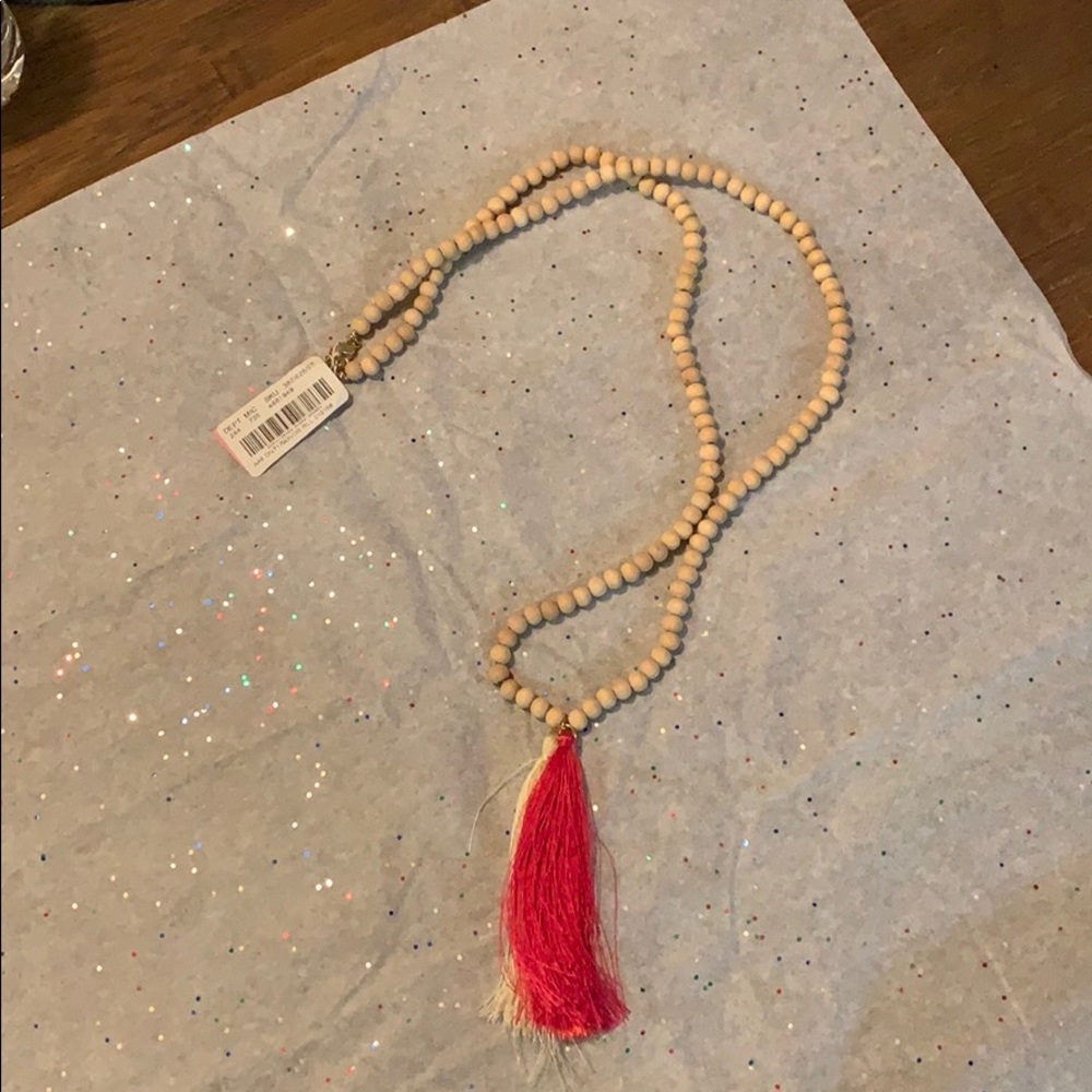 NWT beaded necklace
